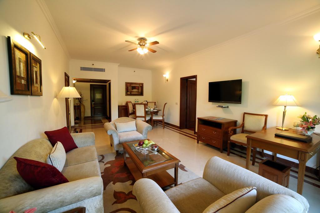 Jaypee Palace Hotel Agra  Esterno foto